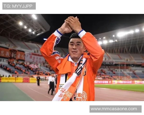 足球明星风云汇聚各路传奇球员名字精彩播报