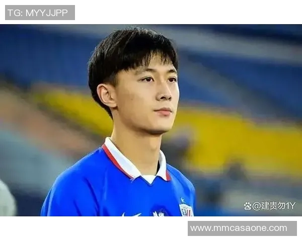 小鲜肉与足球明星的青春对决谁才是当下最受欢迎的偶像