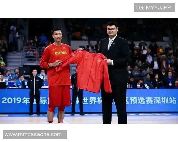姚明在中国篮球历史上的地位与影响力分析